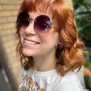 Meet your Posher, Meredith